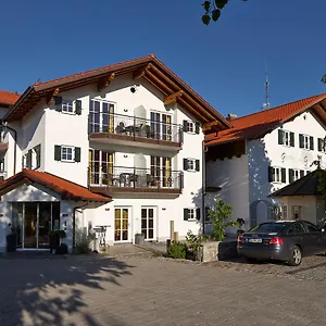 Gruener Baum Westendorf (Ostallgau)