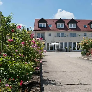 Felshof - Weingut & Gaestehaus Hotel